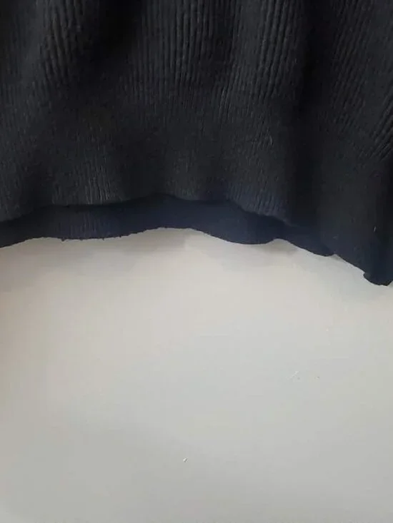 Women's Plus size Two-Tone Henley Sweater 2X - Black - Like new! - Picture 2 of 8